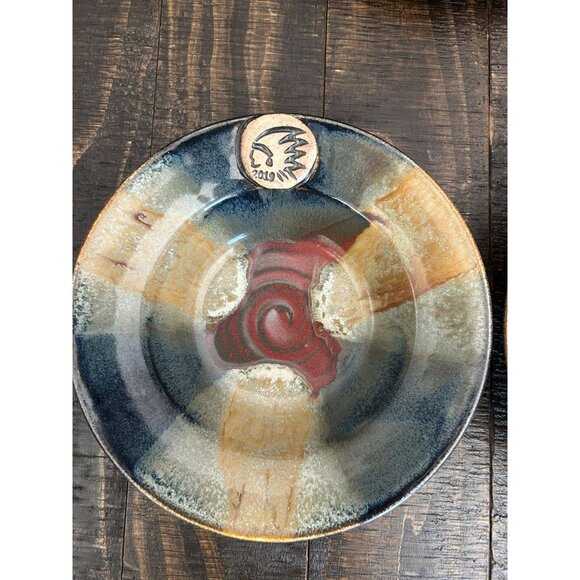 Handcrafted Artist signed Keller Ceramic Plate With Native American Design & Spi - Picture 4 of 4